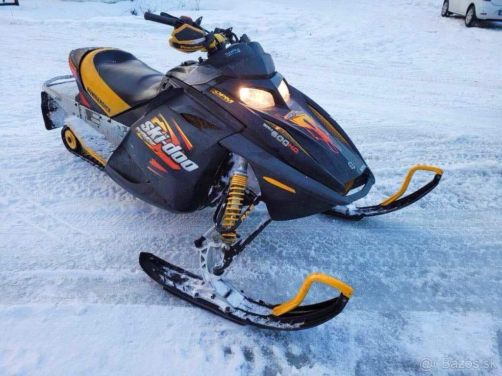 Ski Doo MXZ 600 Sport Bombardier