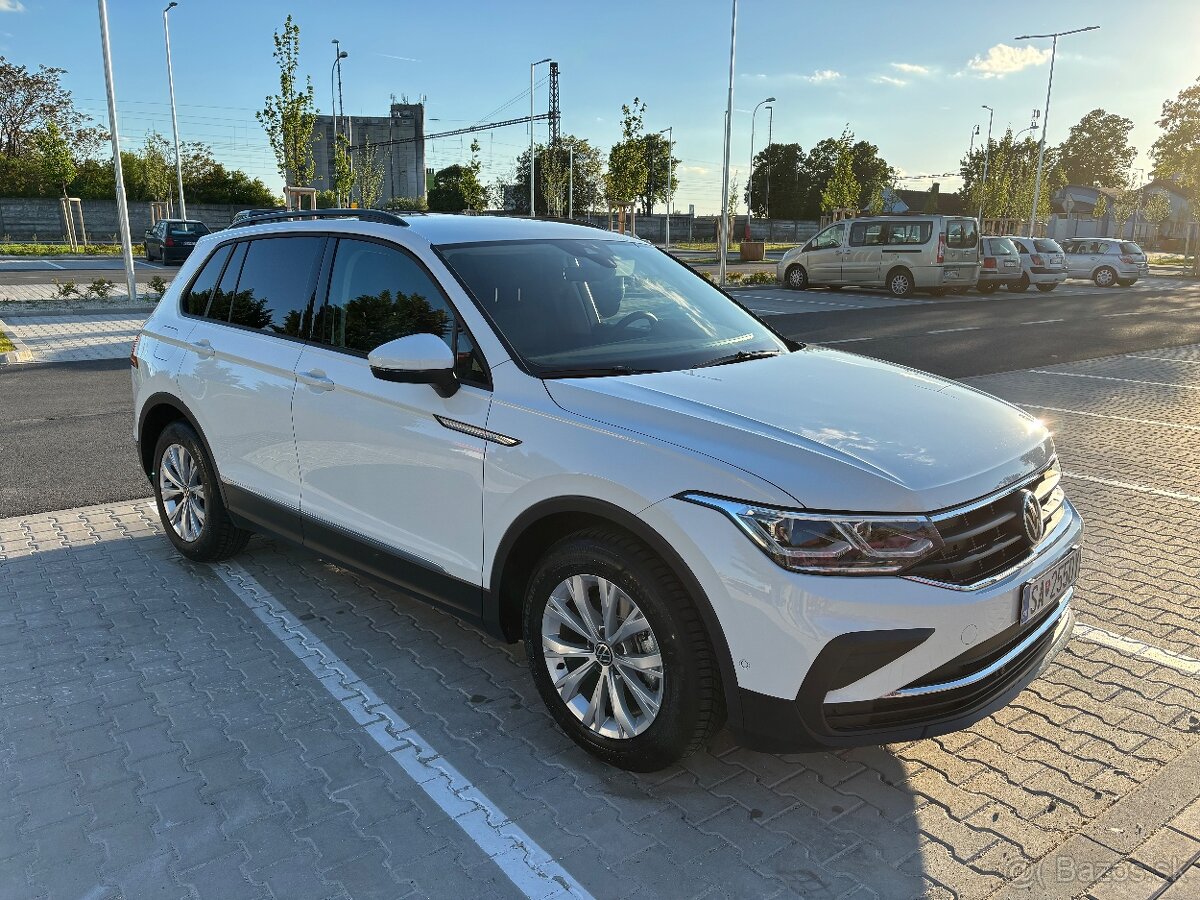 Volkswagen Tiguan 1.5 TSI DSG Len 32000 km SK AUTO