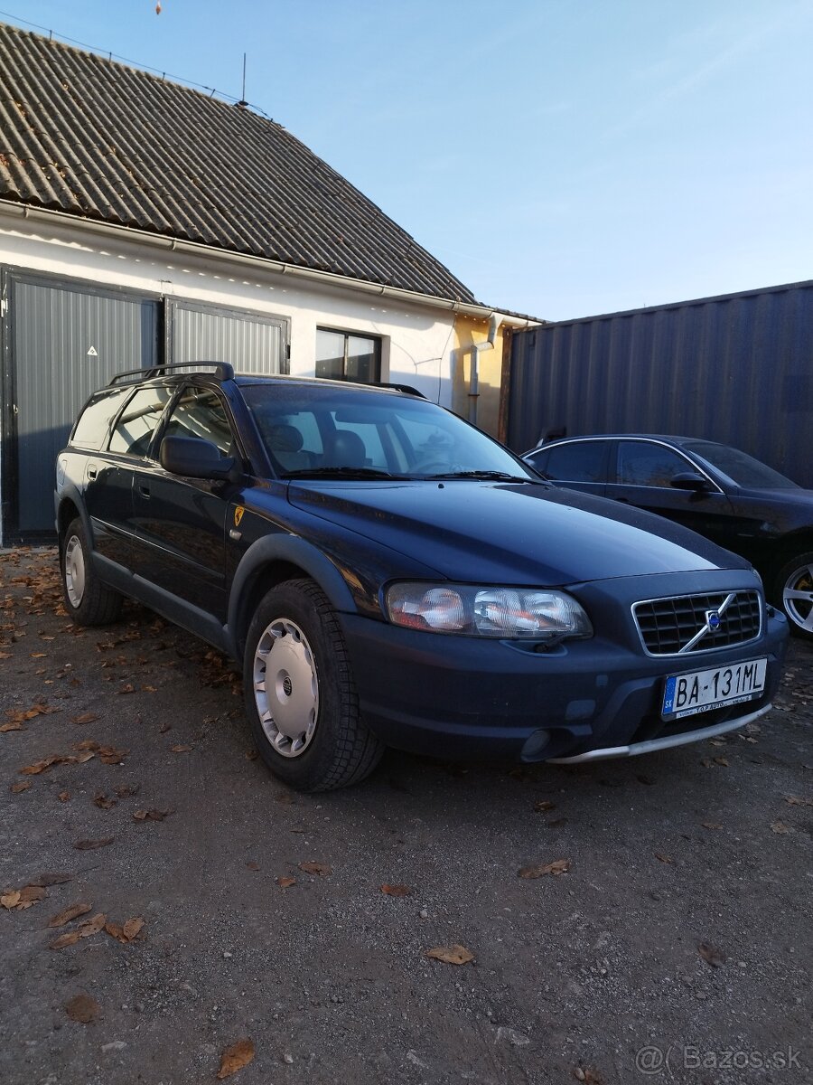 Volvo XC70 2.4T REZERVOVANÉ