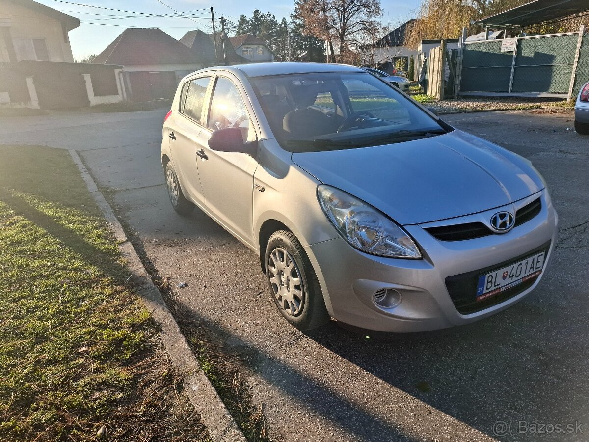 Predam hyundai i20 1.2 2012