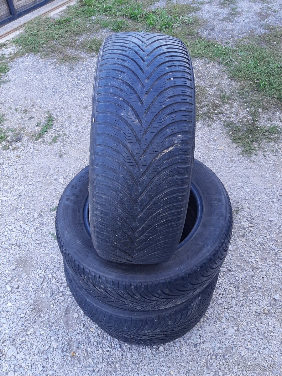 225/55 R16