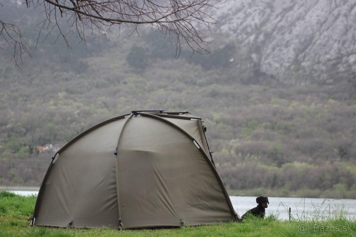 Trakker Tempest Brolly 100