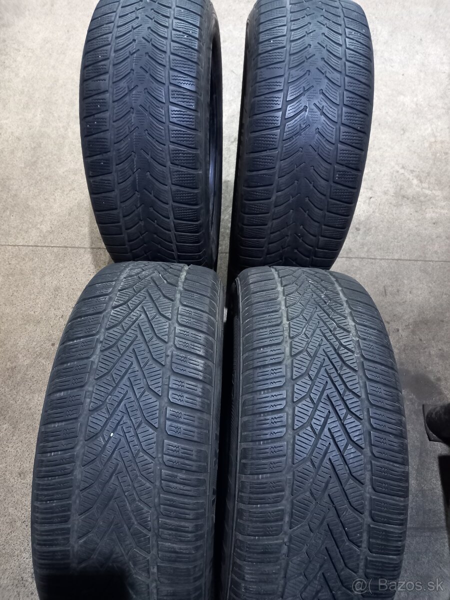 235/55 R17 103V zimne pneu