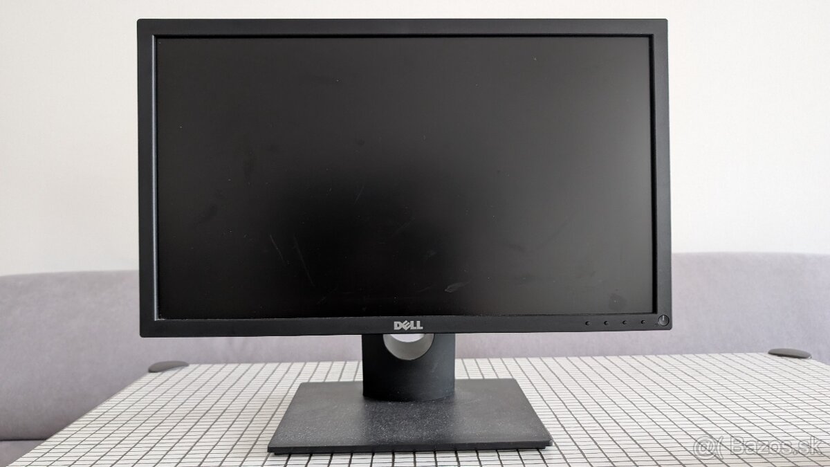 22' Monitor DELL E2216hf