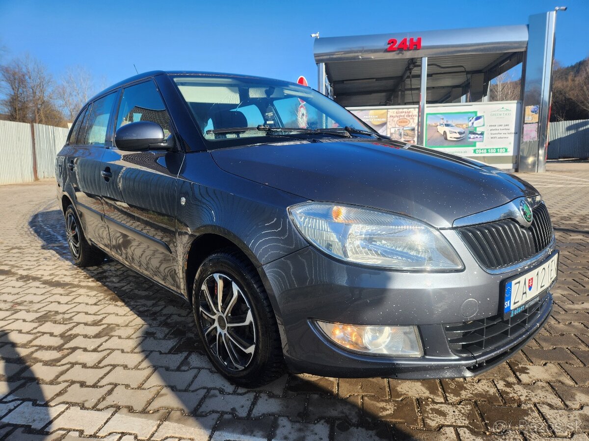 Predam škodu fabia kombi 1.6tdi 66kw manuál 5st 2011