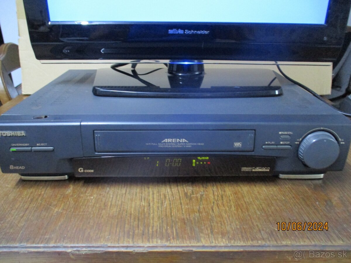 TOSHIBA V-W80 hifi stereo 8-HEAD