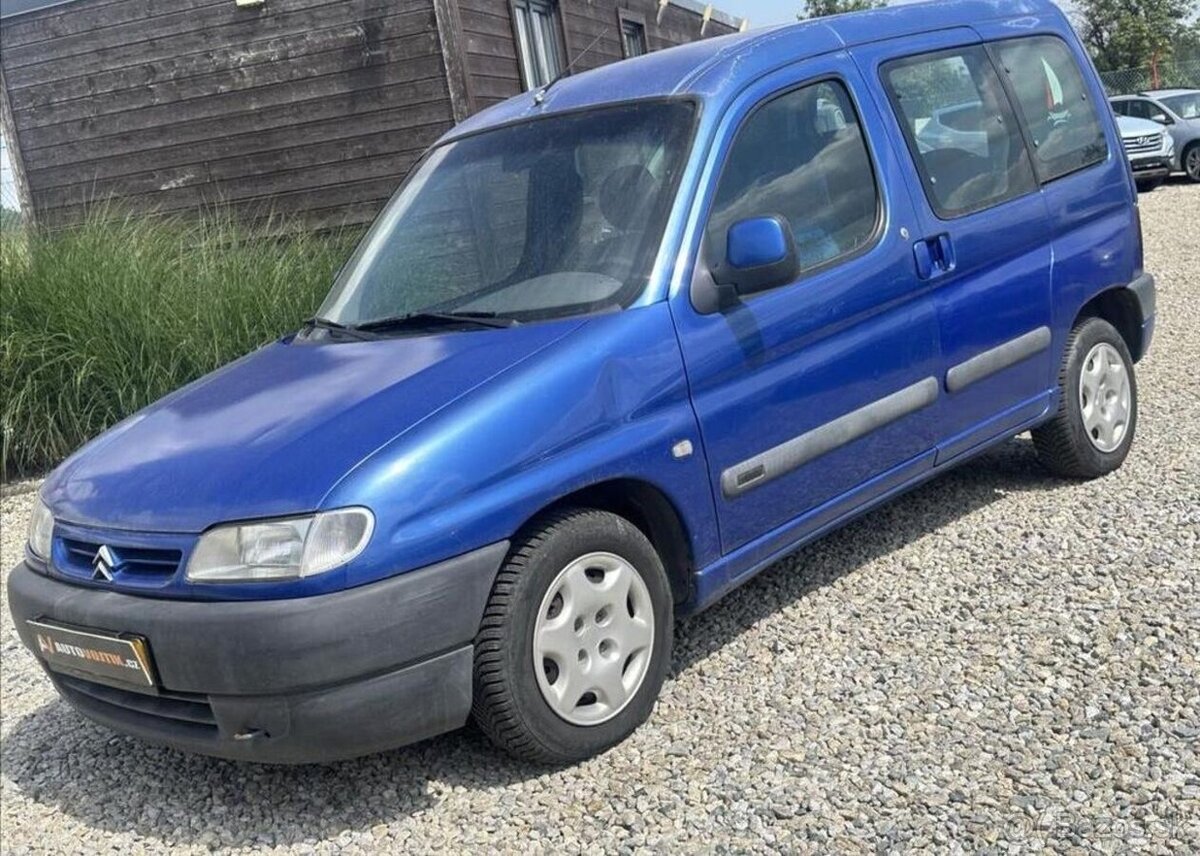 Citroën Berlingo 1,4 I Mont Blanc benzín manuál 55 kw