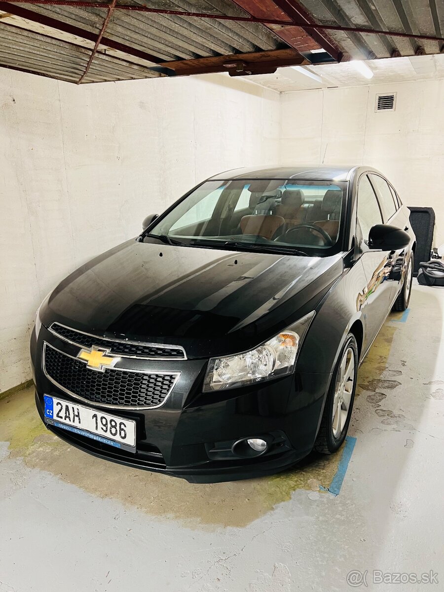 Chevrolet Cruze LT 2.0D VCDI 2011 / 120kW, diesel, nová STK