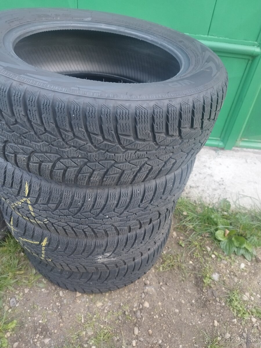 Predám pneu 205/60 R16 výborný stav