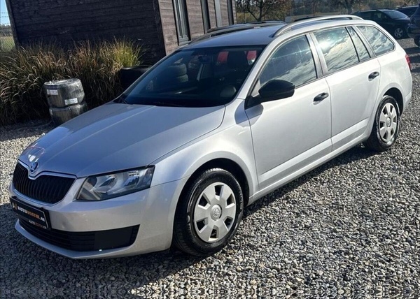 Škoda Octavia 1,6 TDI KLIMA,ČR,NOVÁ STK,DPH nafta manuál