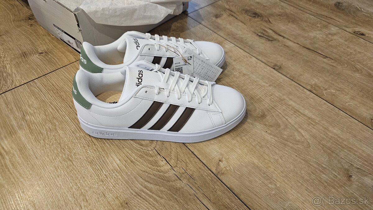 Nove, panske tenisky Adidas