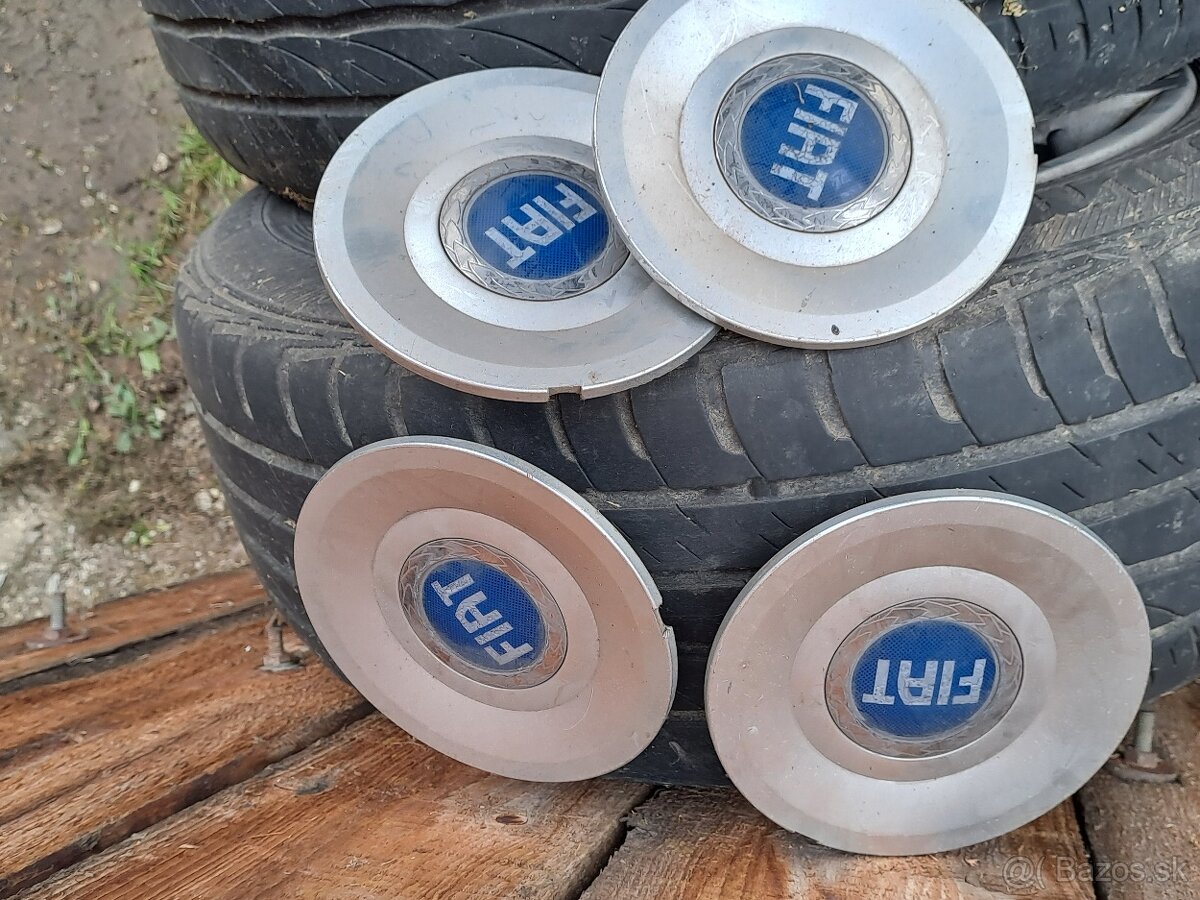 Predam elektróny s plastami 4ks na Fiat  Stilo.