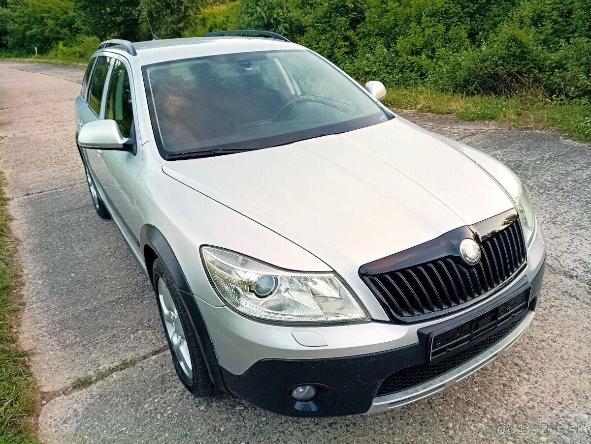 Skoda Octavia Scout 2.0 TDI 4x4  NAVI XENON