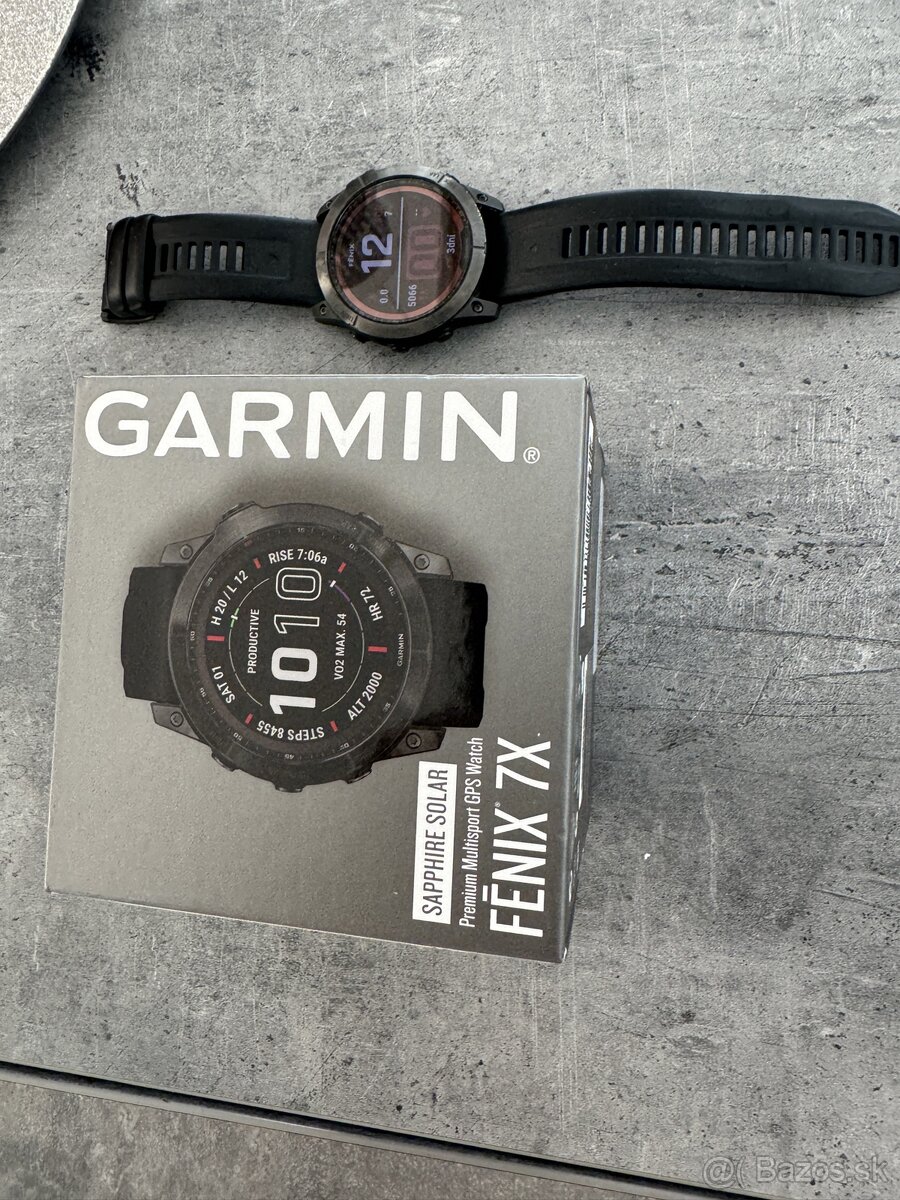 GARMIN SOLAR SAPPHIRE 7X