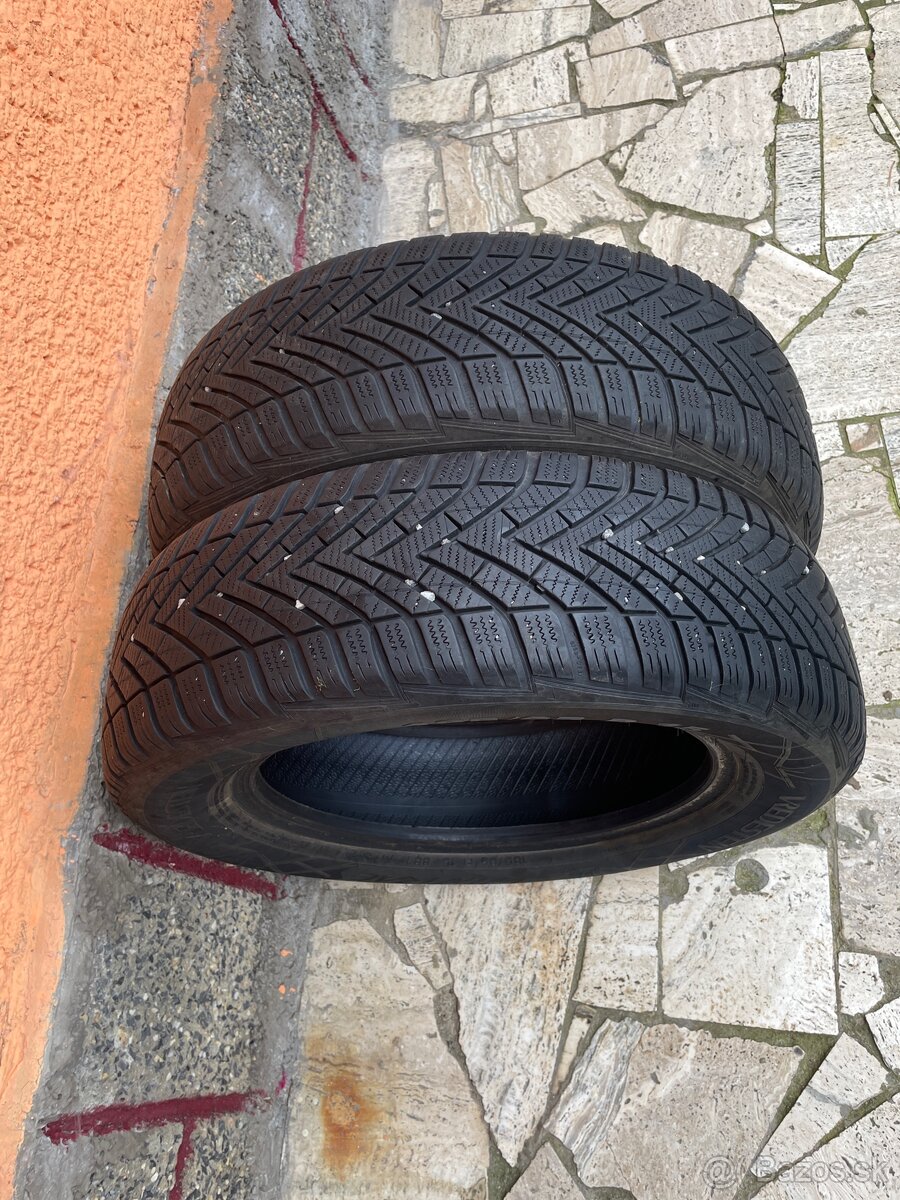 Predam zimne pneumatiky 185/65 r15 VREDSTEIN