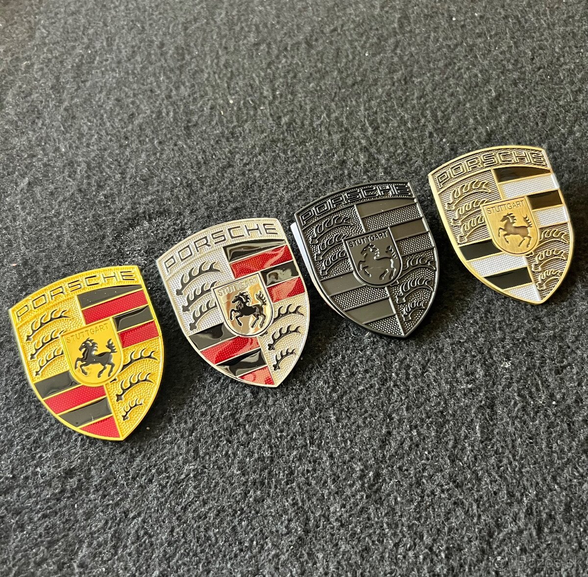 Porsche znak,logo,emblém na kapotu více variant