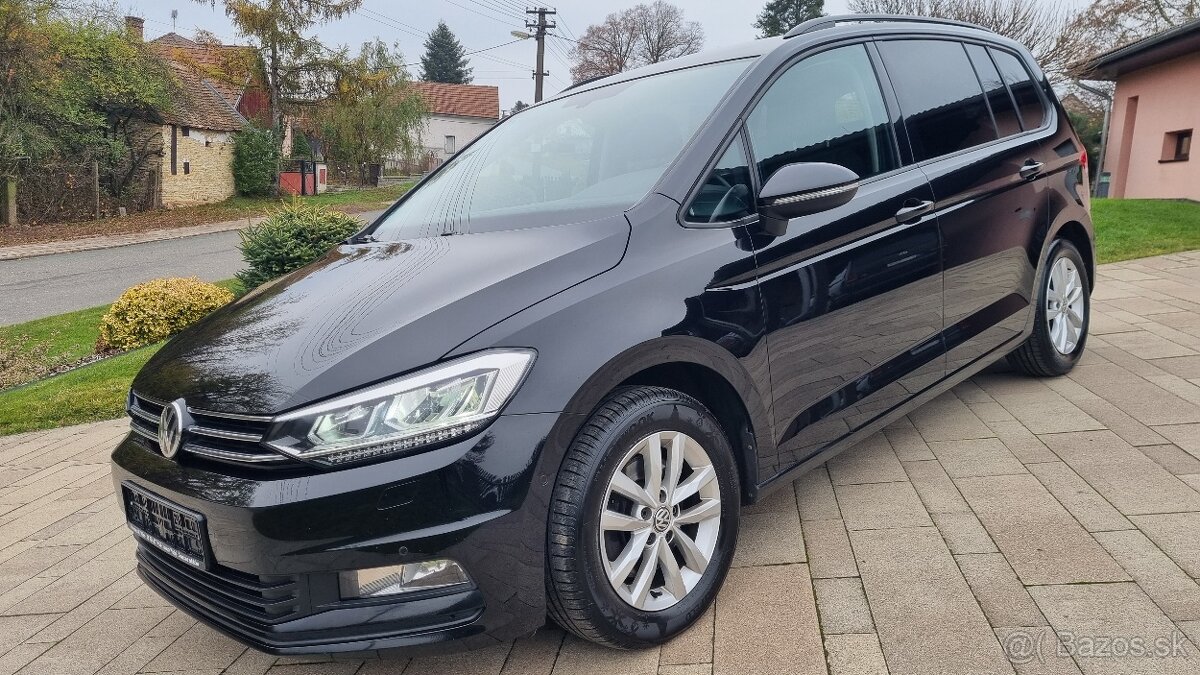 Vw Touran 2.0 Tdi,110Kw,Navi,Led,tažné,Webasto,7Míst,ACC