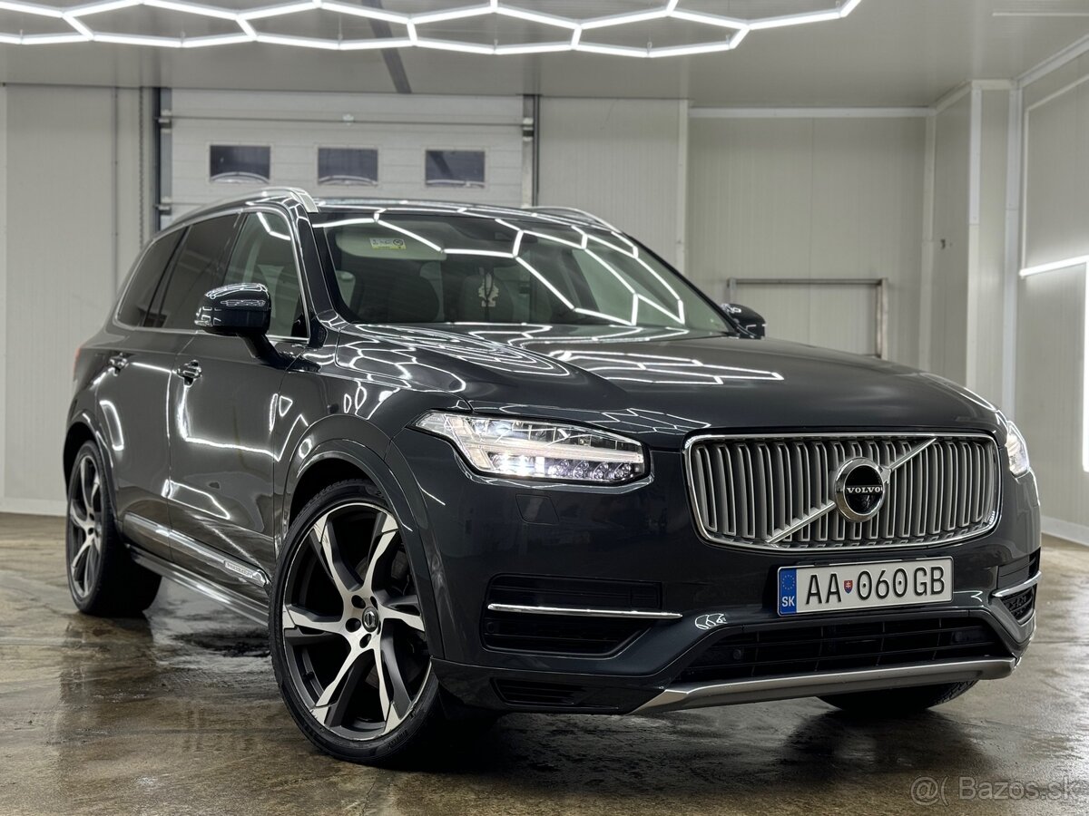 Volvo XC90, T8 Twin Engine AWD plná výbava