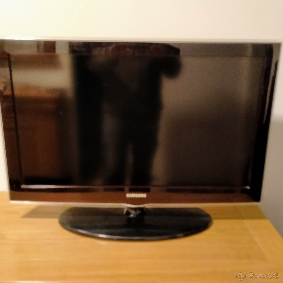 LCD televízor Samsung 81cm