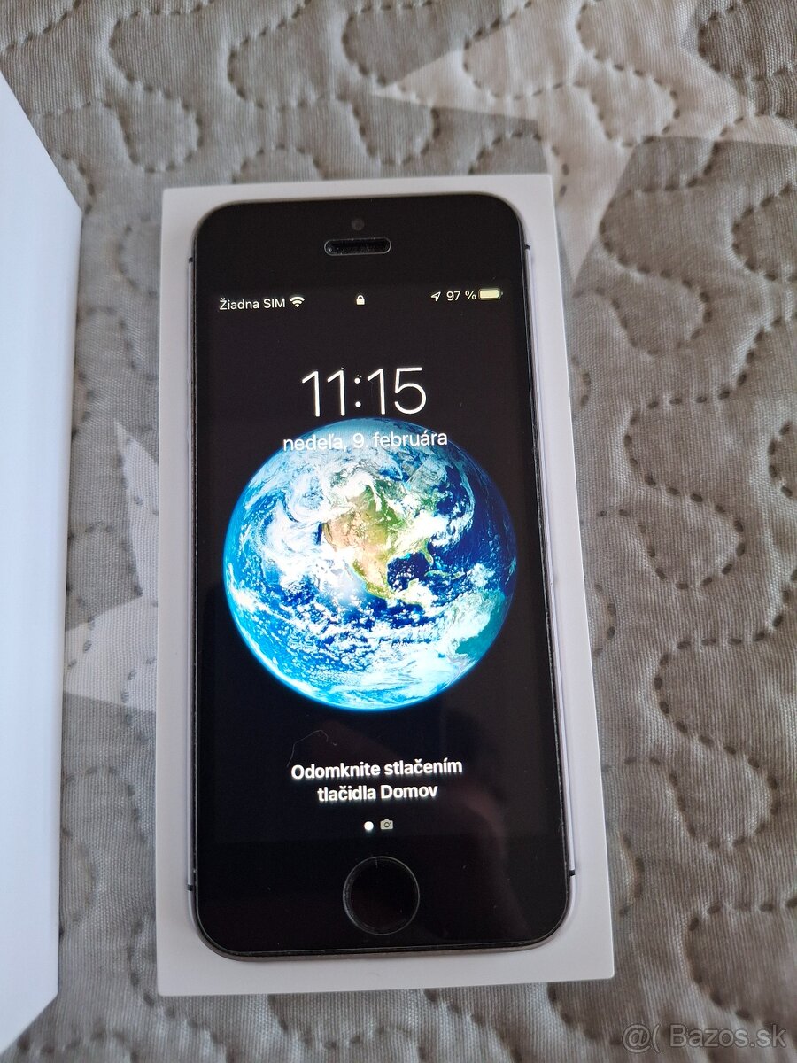 Apple iPhone SE A1723 32G