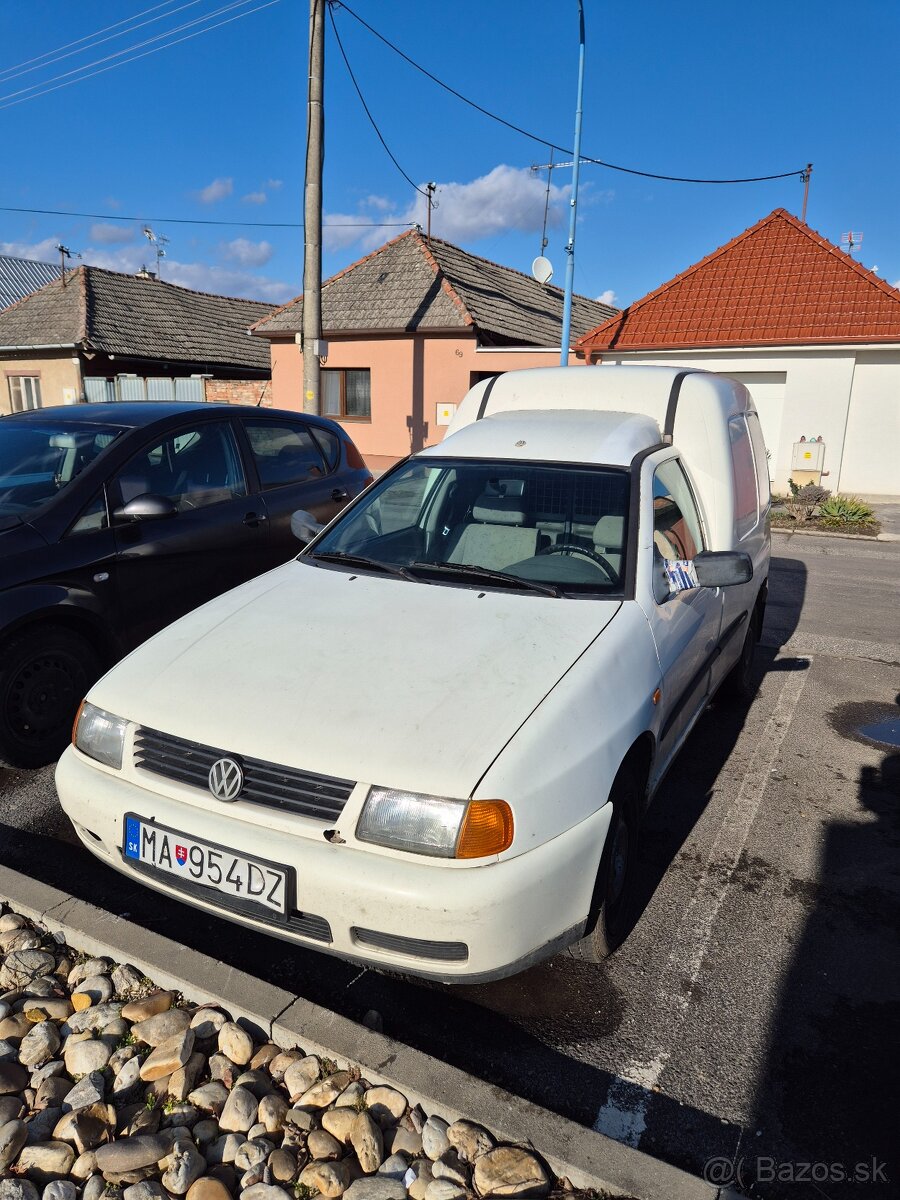 Predam volkswagen caddy 1.4 benzin