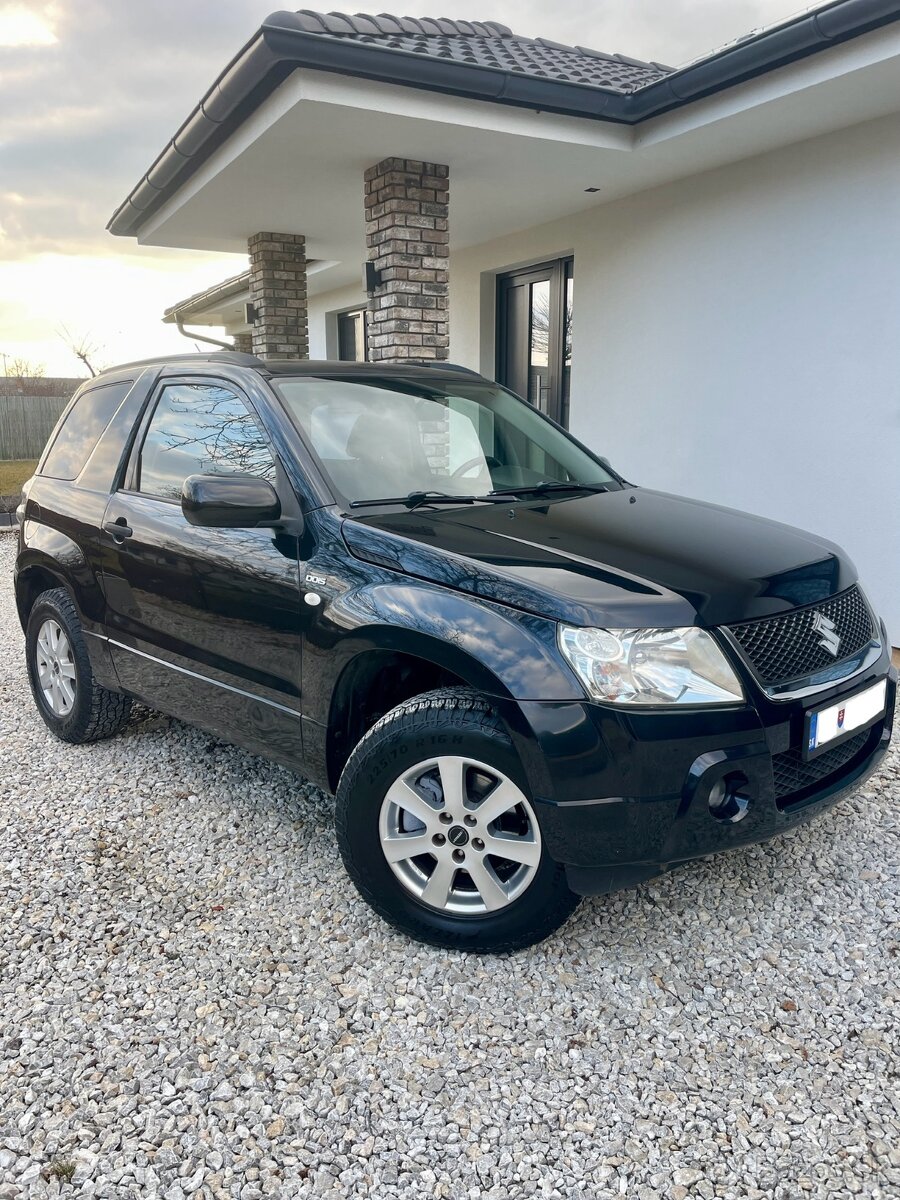 SUZUKI GRAND VITARA 1,9 DDiS / 4x4 / NOVÁ STK EK