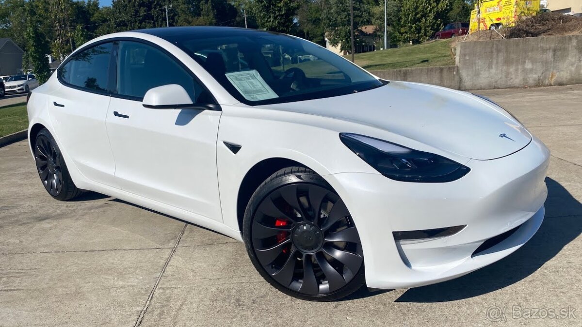 Kúpim Tesla model 3 performance od r.v 2021 ponuknite