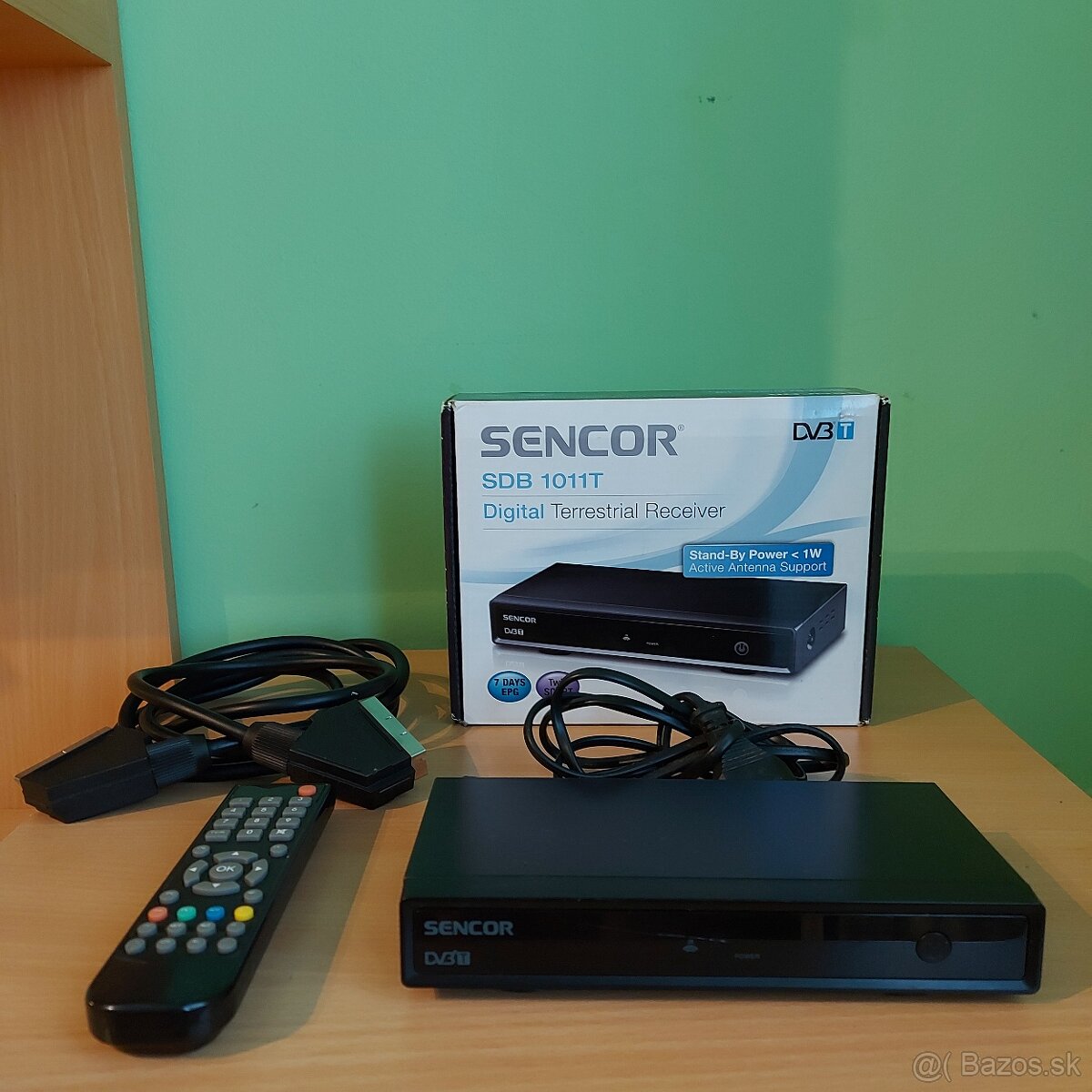 PREDÁM SET-TOP BOX SENCOR S IZBOVOU ANTÉNOU TURBO