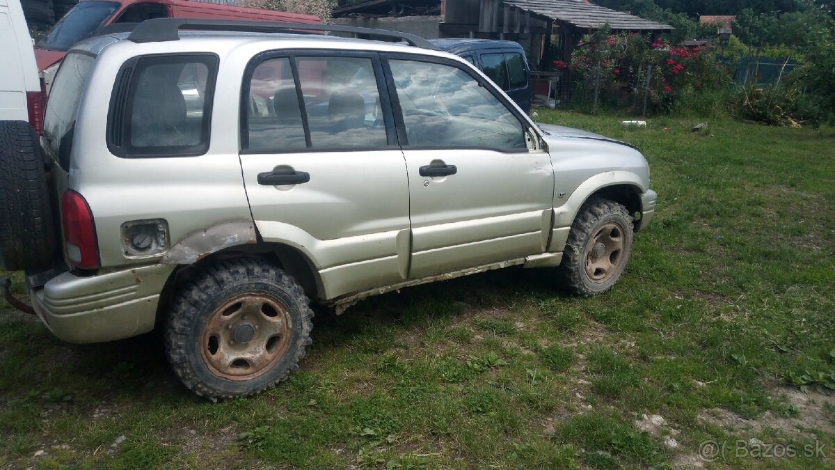 Suzuki Grand Vitara 2.0 benzin