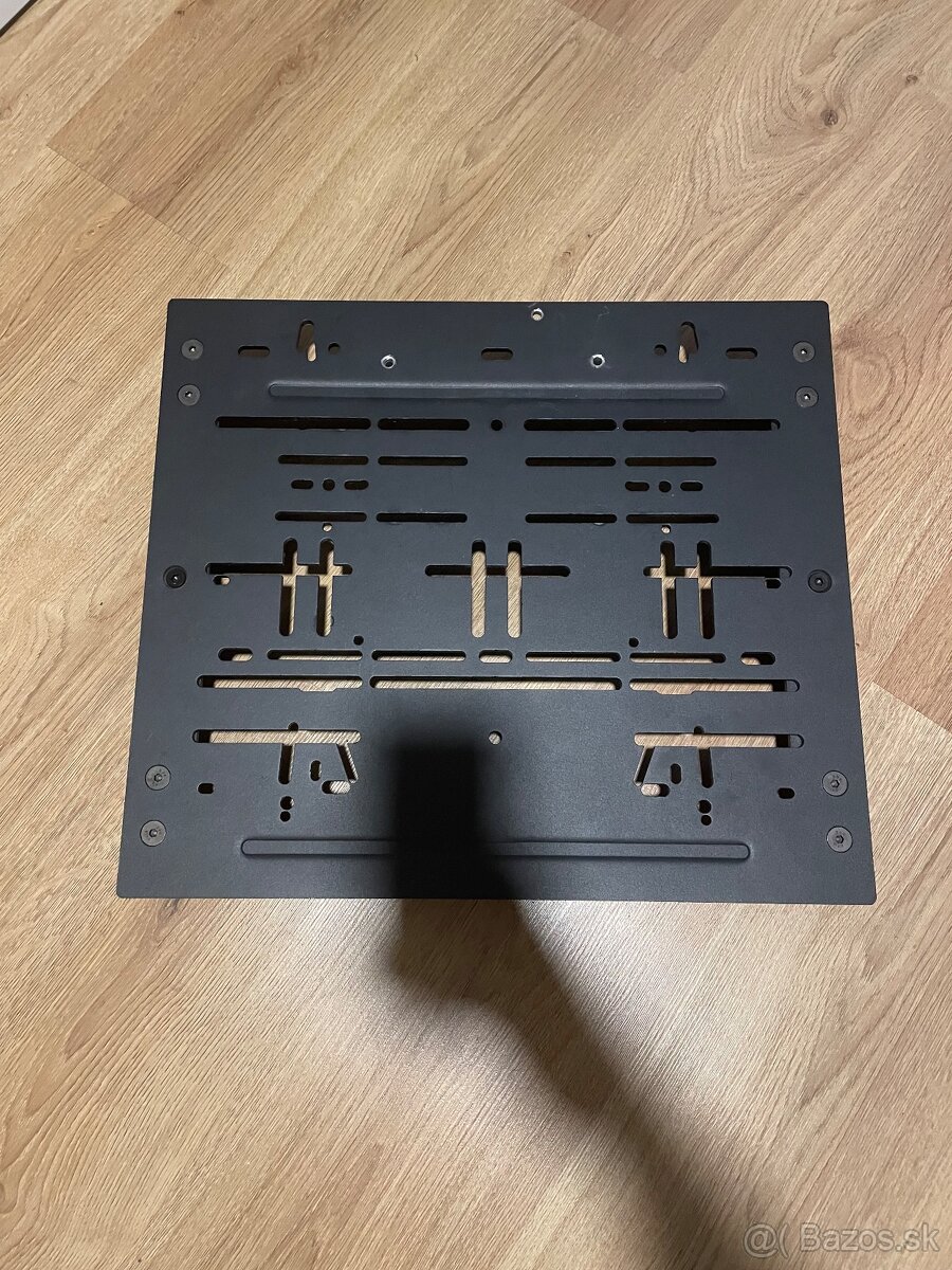 Trakracer pedal plate