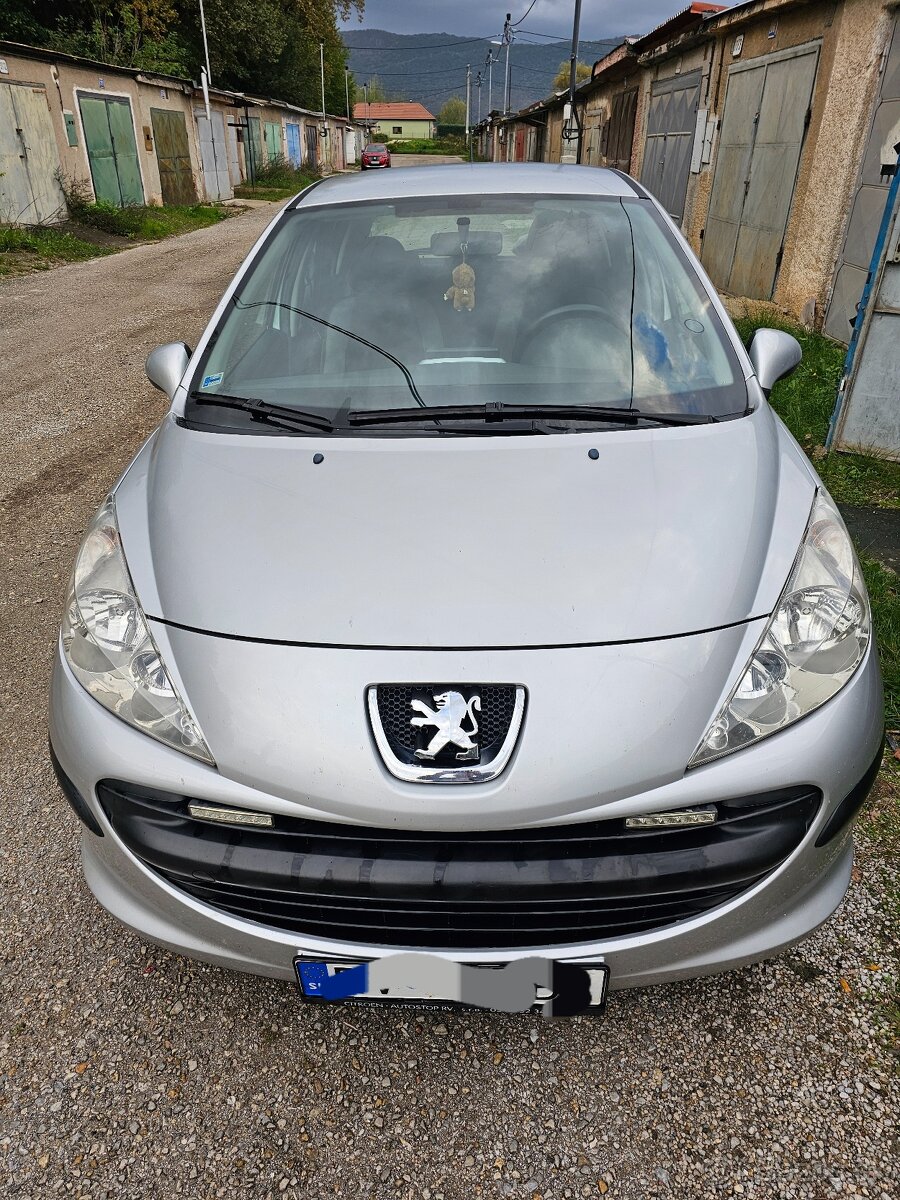 Peugeot 207;1.4HDi