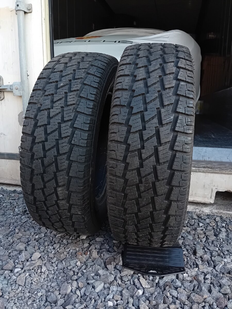 215/65R16C Maxxis Light Truck celoročné