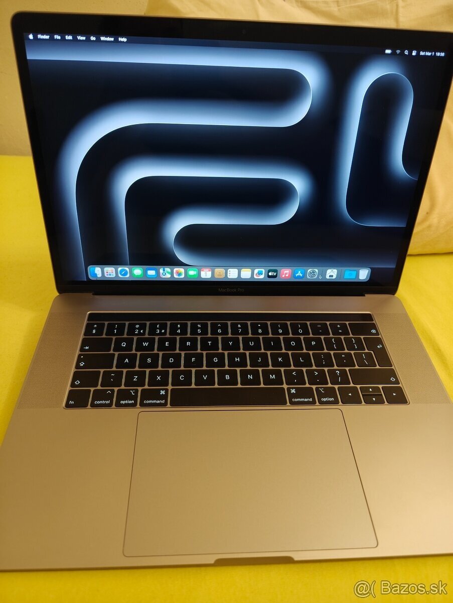 Macbook Pro 15" - 2019 / 32GB RAM/ 512GB