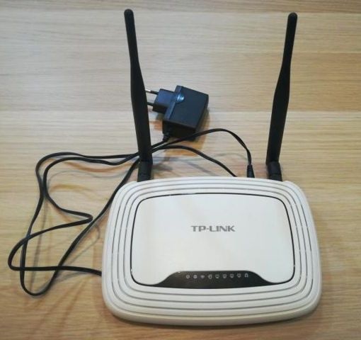 TP LINK TL-841