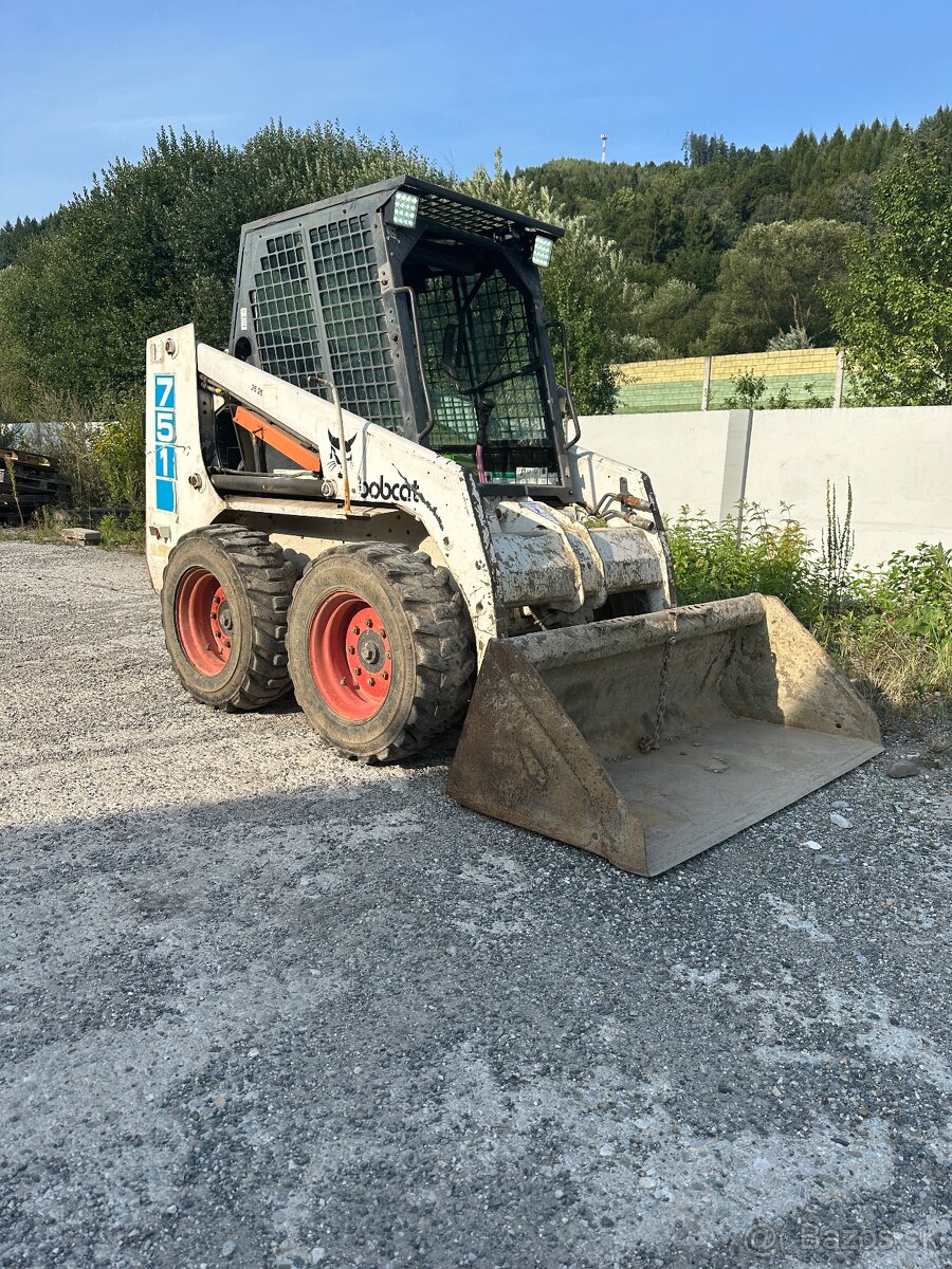 Bobcat 751 nakladač