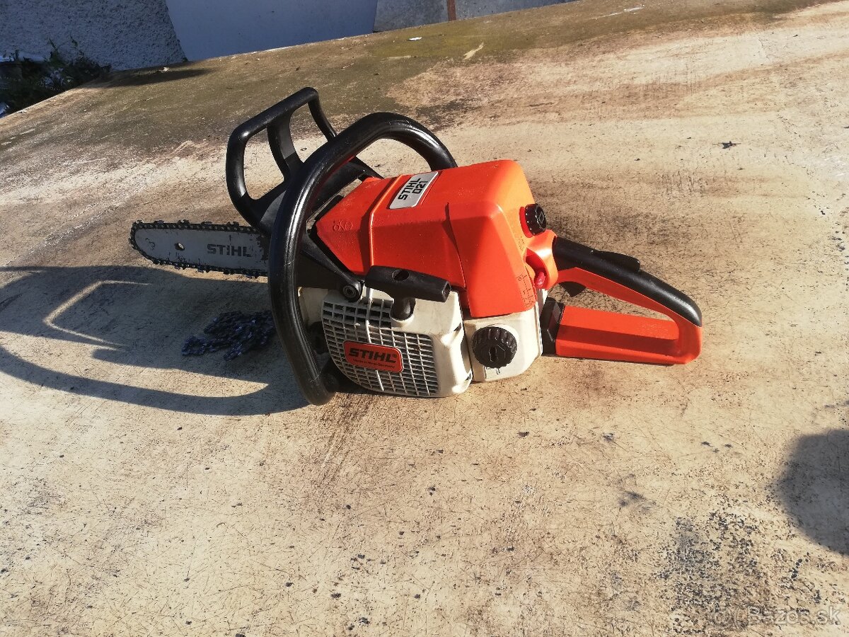 Motorová píla Stihl 021