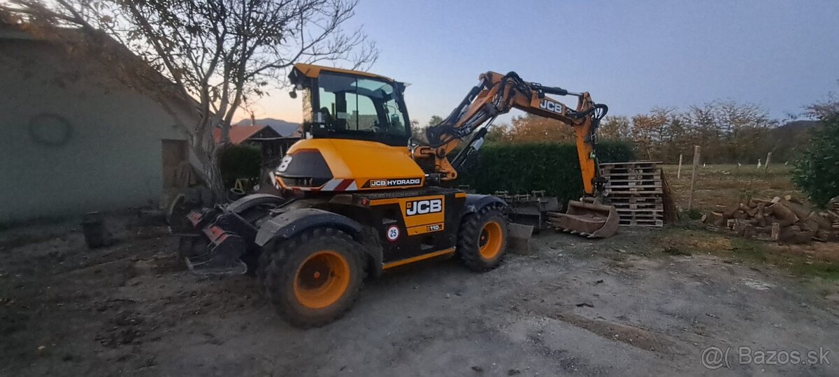 JCB HYDRADIG D110