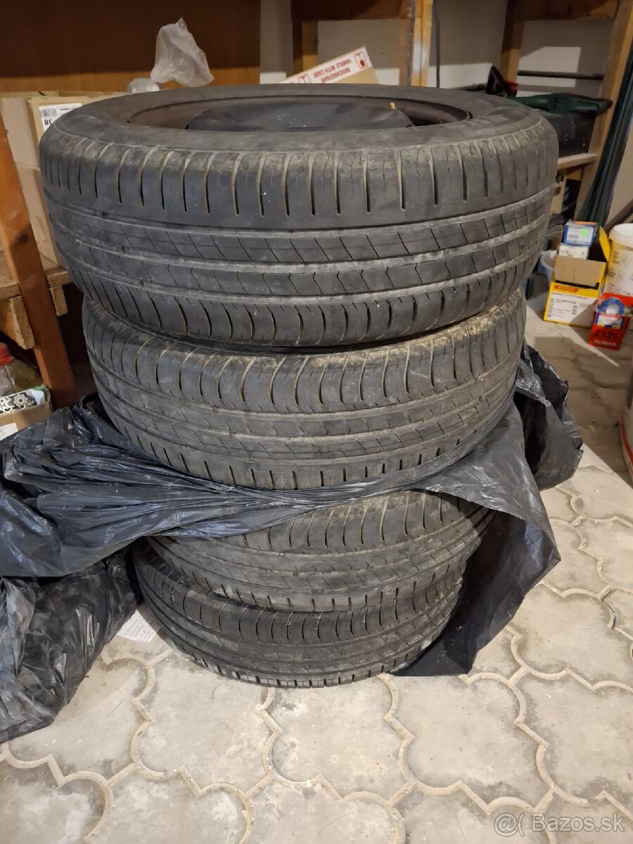 Plechové disky 5x108 R15 Letné pneu Hankook 195/65 r15