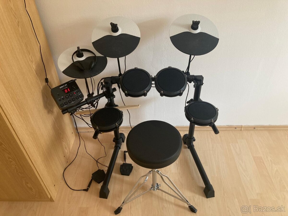 ❤️Predam takmer novy ALESIS Debut Kit❤️ 190 EUR