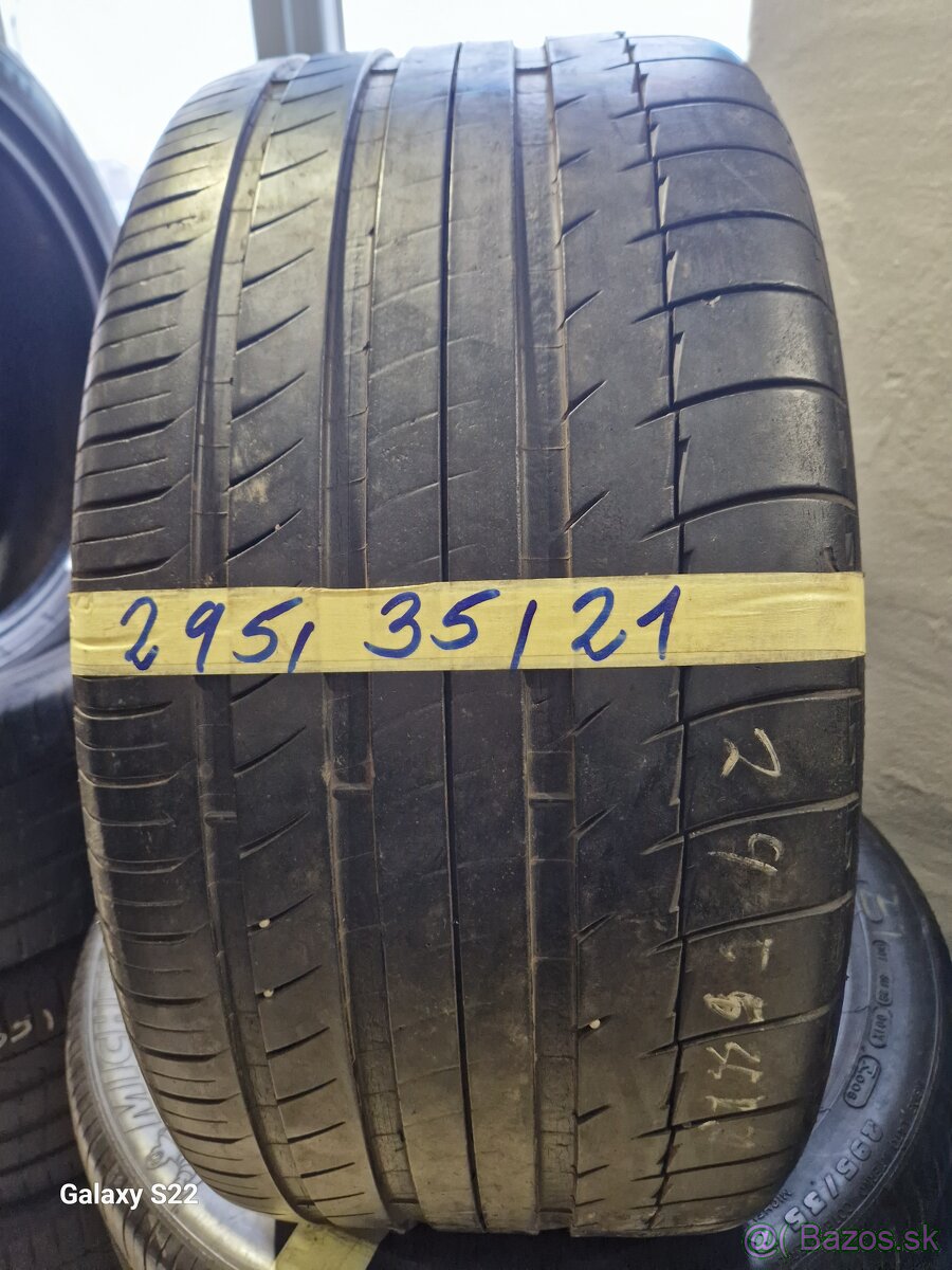 295/35/ R21 MICHELIN