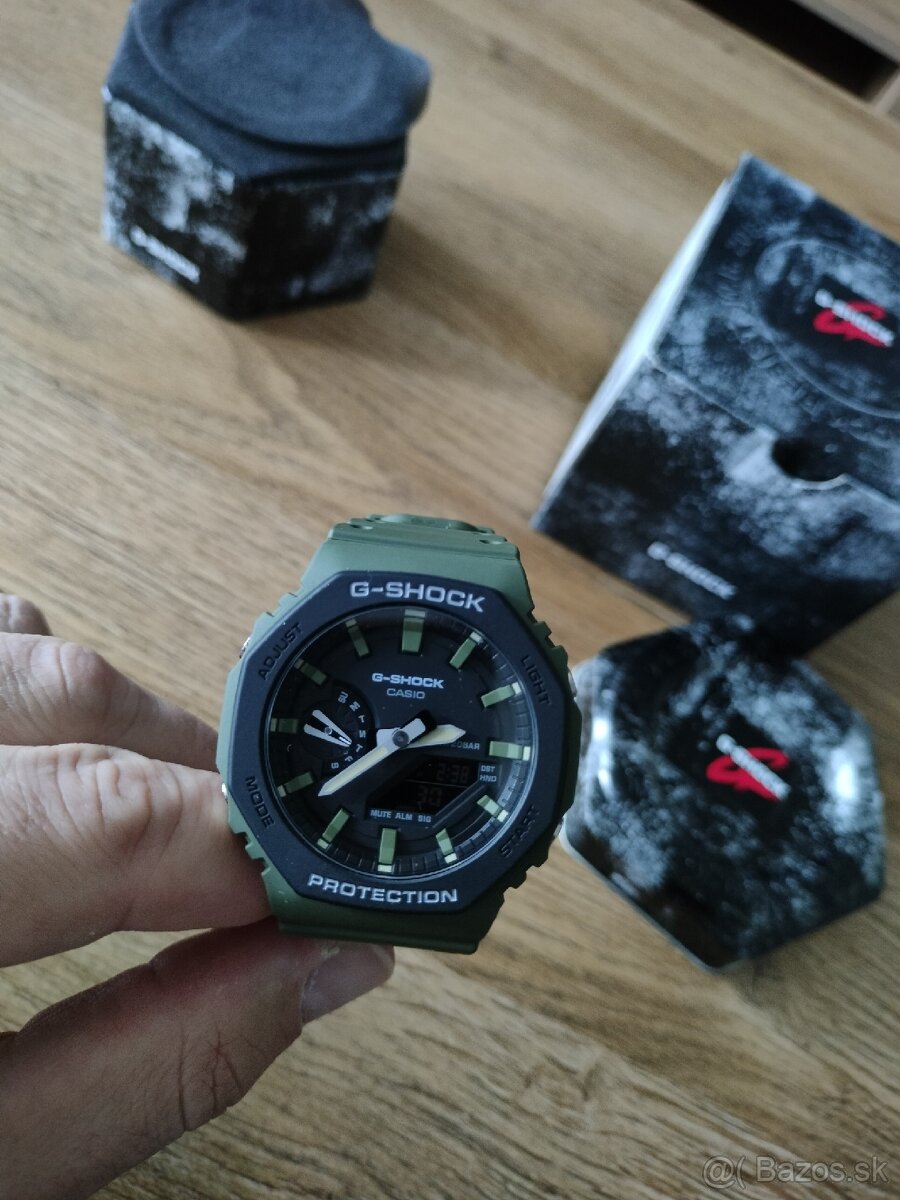 G-Shock GA-2110SU-3AER Carbon