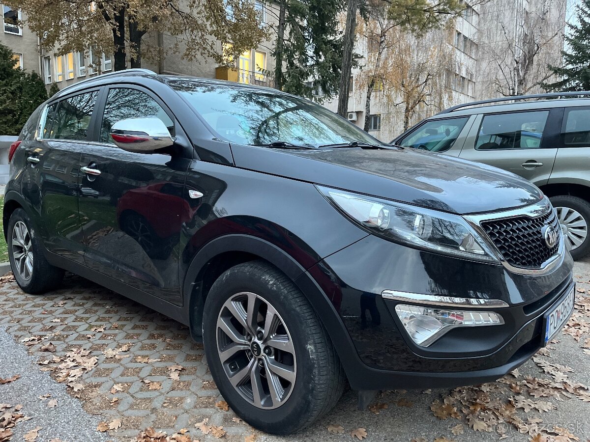 Kia Sportage 1,7 CRDI 85kW, 145 000 km, ťažné zariadenie.