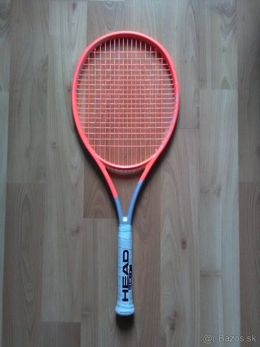 Tenisová raketa HEAD Graphene 360+ Radical MP