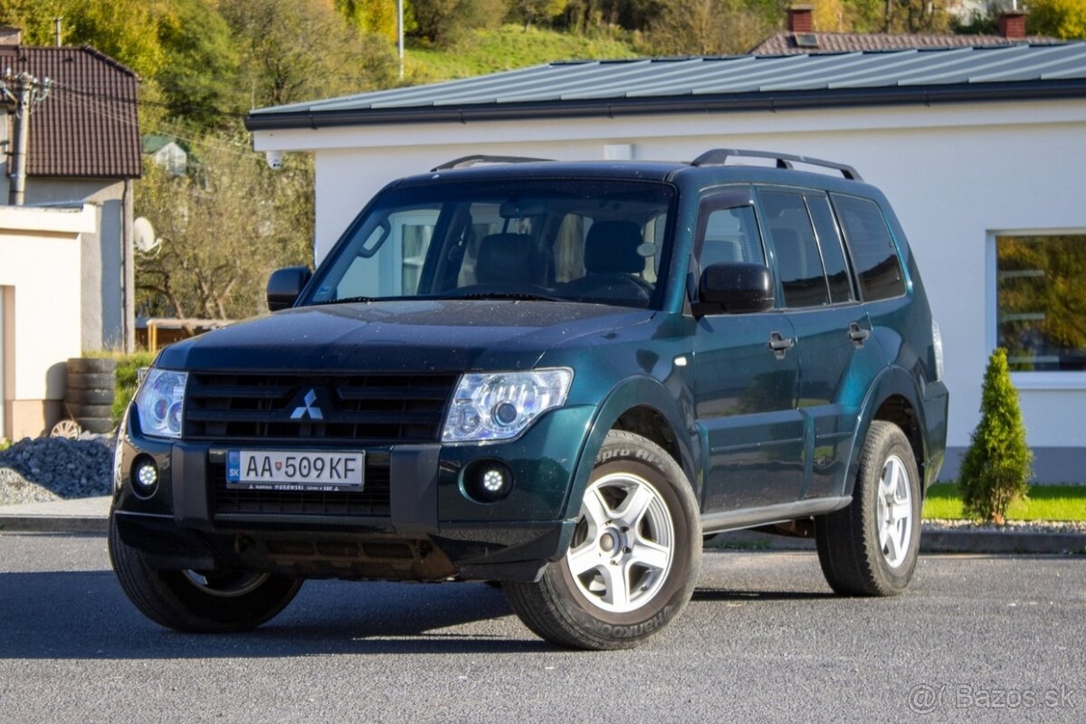 Mitsubishi Pajero Montero / Sport 3,2 Di 147 kW