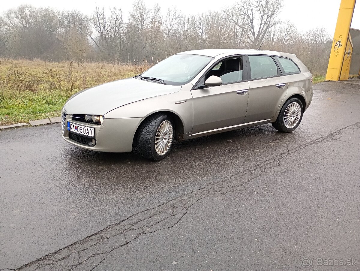 Predám Alfa Romeo 159 sw,1.9jtdm,110kw