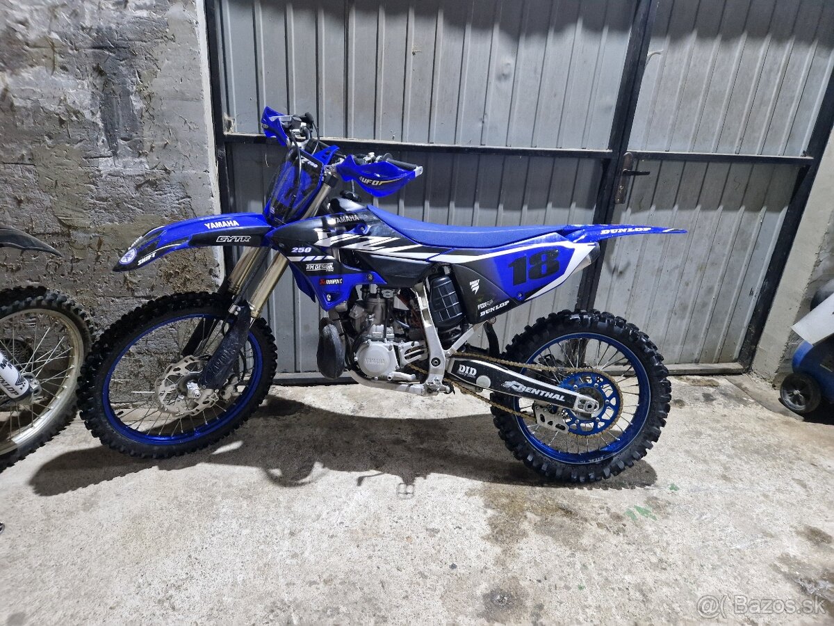 Yamaha YZ250 rv2023