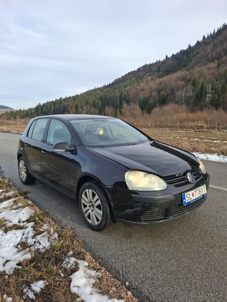 Volkswagen golf 5,benzín 1,4,výkon 55kW