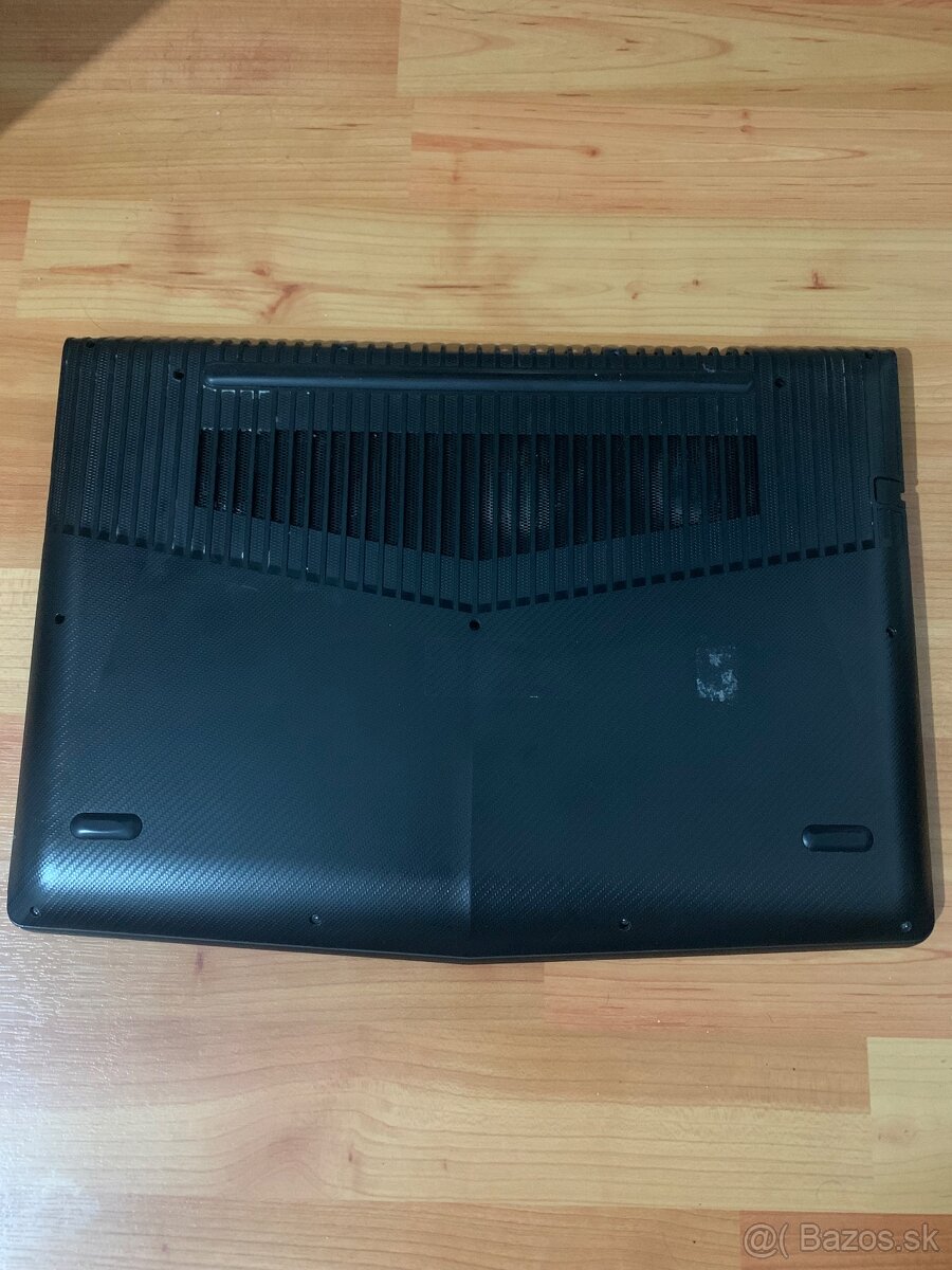 Herný notebook Lenovo Legion Y520