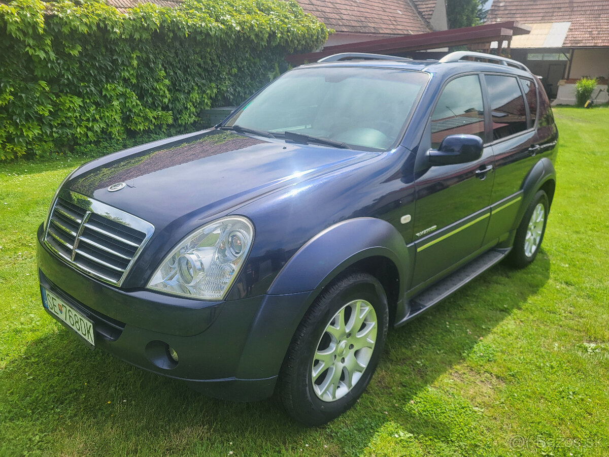 SsangYong Rexton II RX270 AWD Comfort Plus-Slovenské