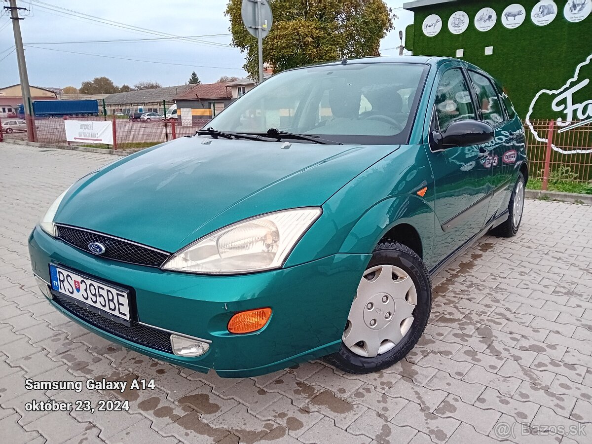 Predám Ford Focus 1.8 Benzin